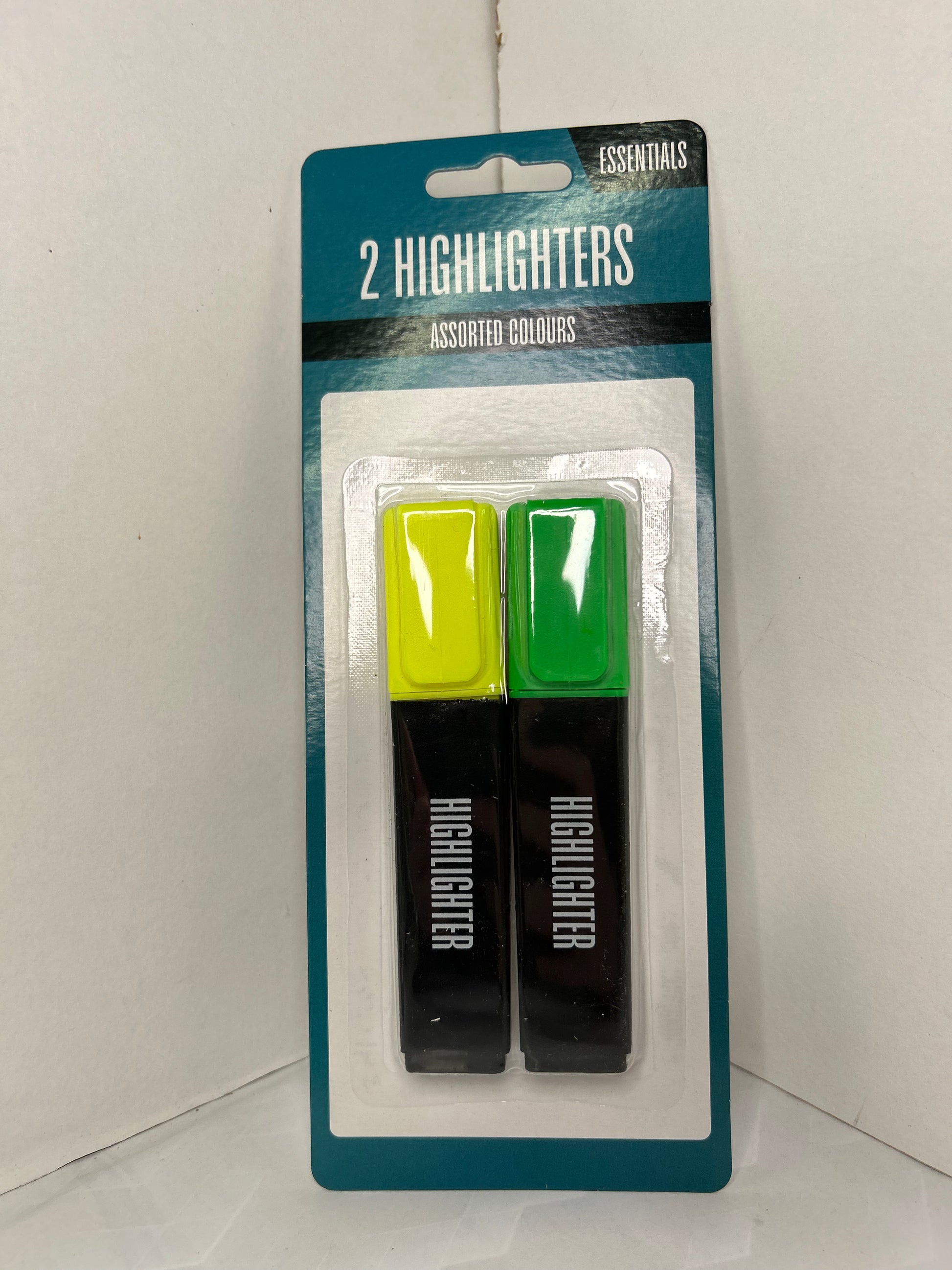 2 Pack Highlighters image 0