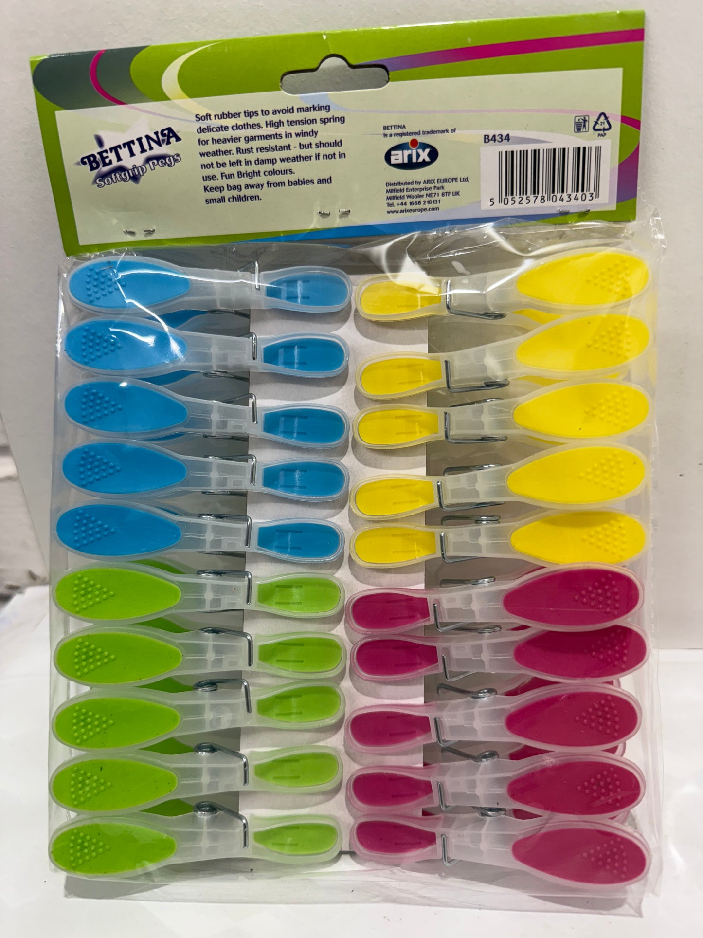 BETTINA Soft Grip Pegs image 1